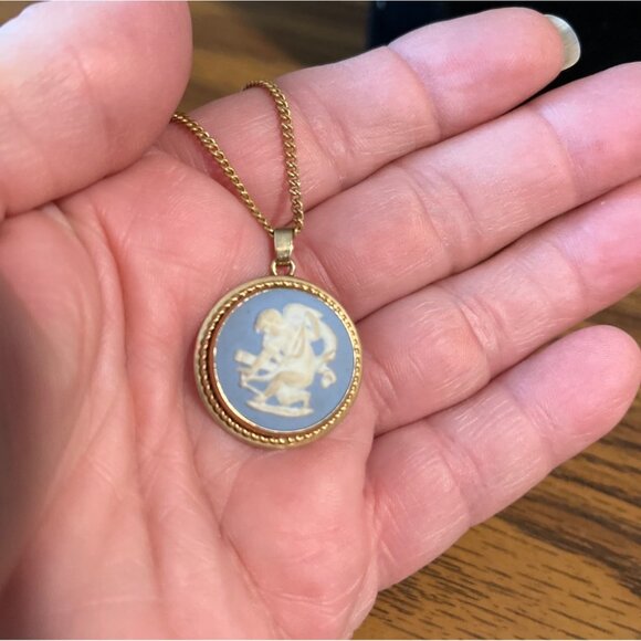 Wedgwood 1/20 12k gf chain and pendant vintage - Picture 3 of 6